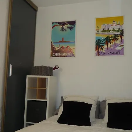 Appartementfrontdemersaintraphaelsantalucia